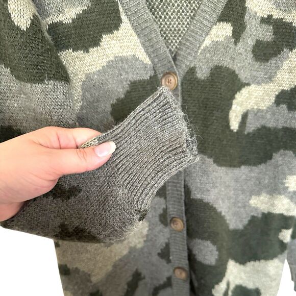 Lucky Brand Cardigan Sweater Women's S Green Camouflage Knit V-Neck Wool Blend - Picture 9 of 9